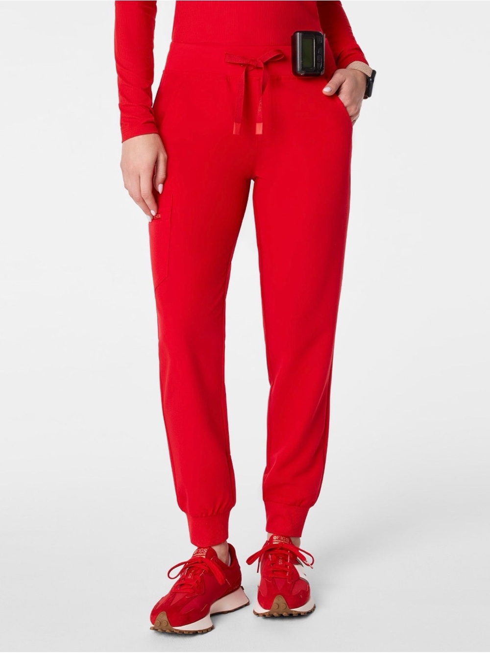 Figs red Zamora jogger size Large Regular scrub pants